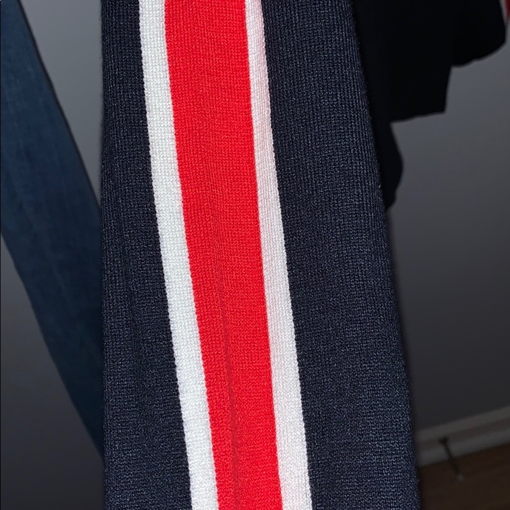 Top - Picture 2 of 2